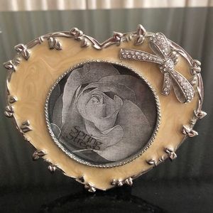 Spring Street heart shaped picture frame